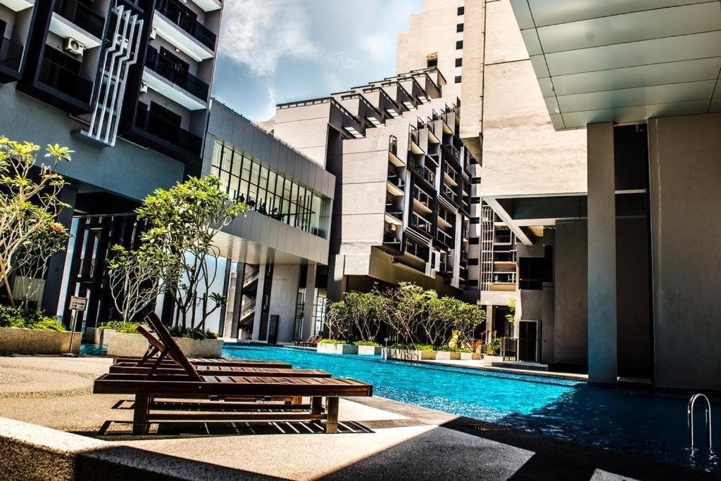 Mykey Imperio B-24-31 Melaka City Dış mekan fotoğraf