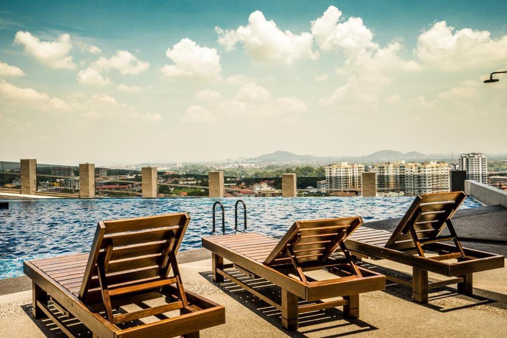 Mykey Imperio B-24-31 Melaka City Dış mekan fotoğraf